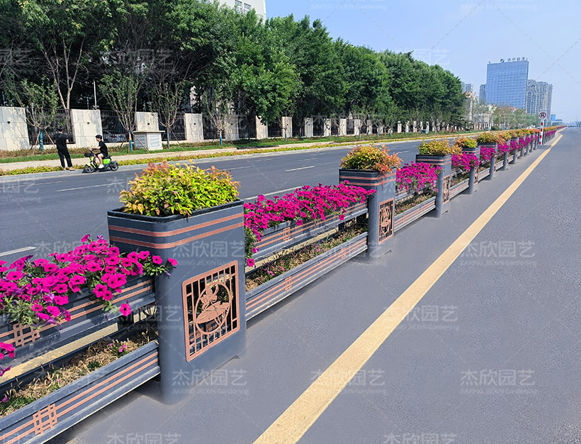 中央隔離帶花箱山東案例