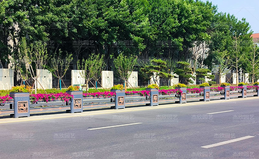 花箱在城市道路綠化中的作用有多少？